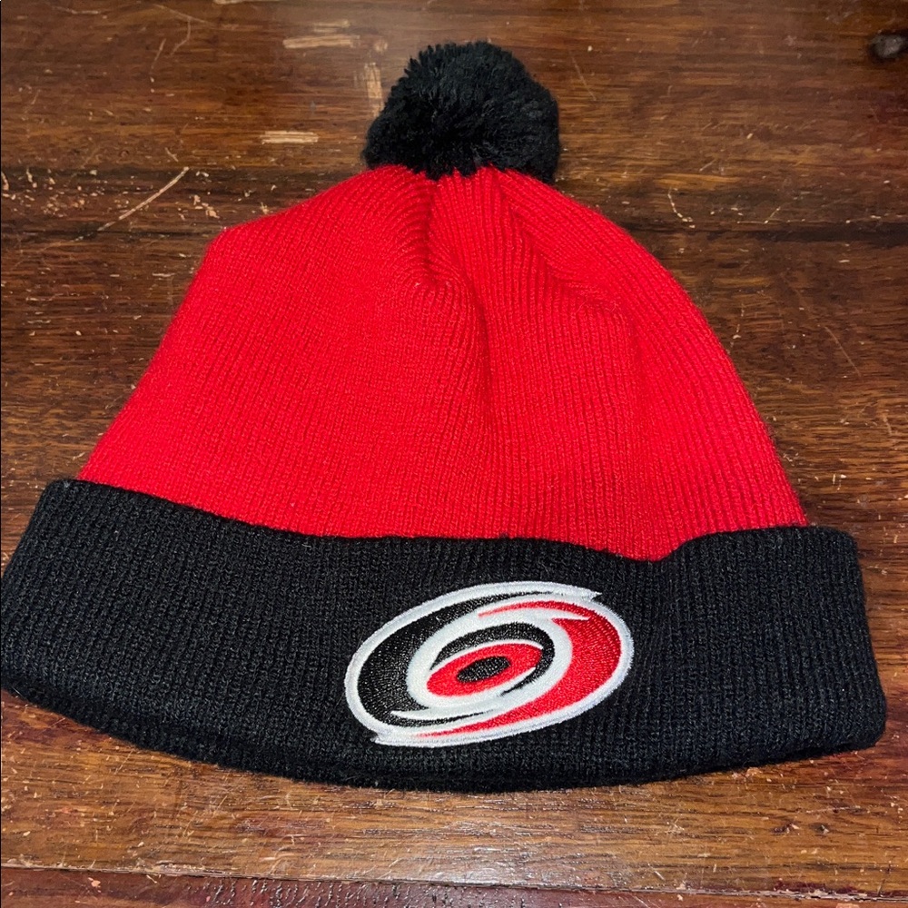 Red Black Soft Carolina Hurricanes NHL Knit Snowboard Ski Beanie Cap Hat Toddler